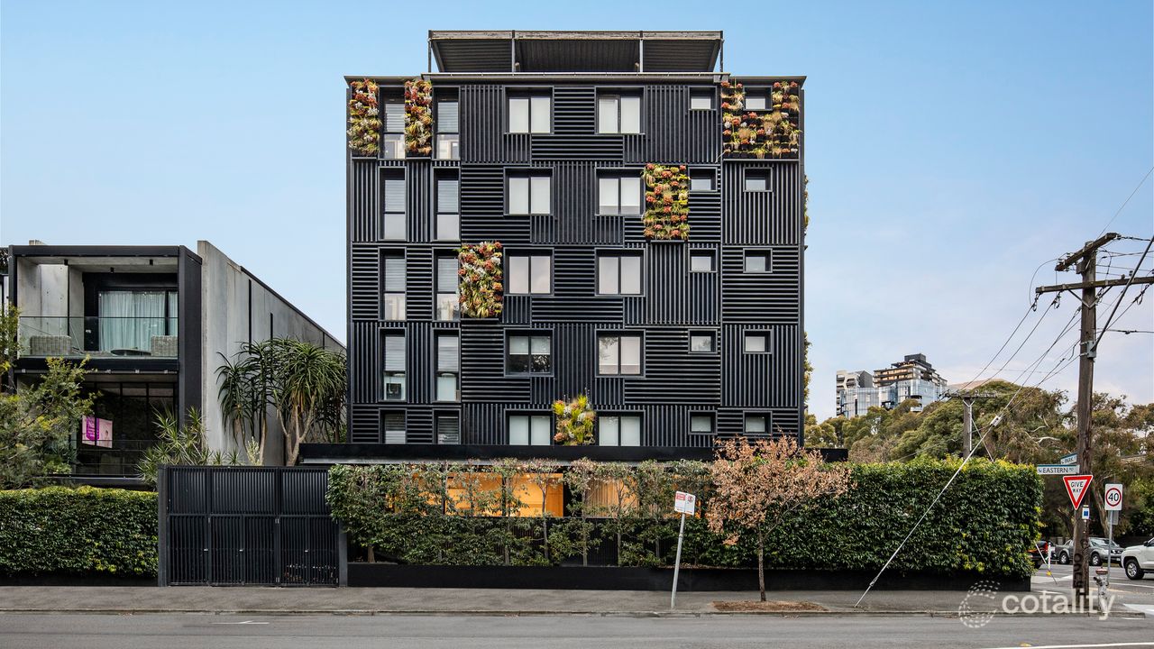 3-bedroom unit at 142 Park Street, South Melbourne, VIC 3205, Port Phillip Council, Victoria
