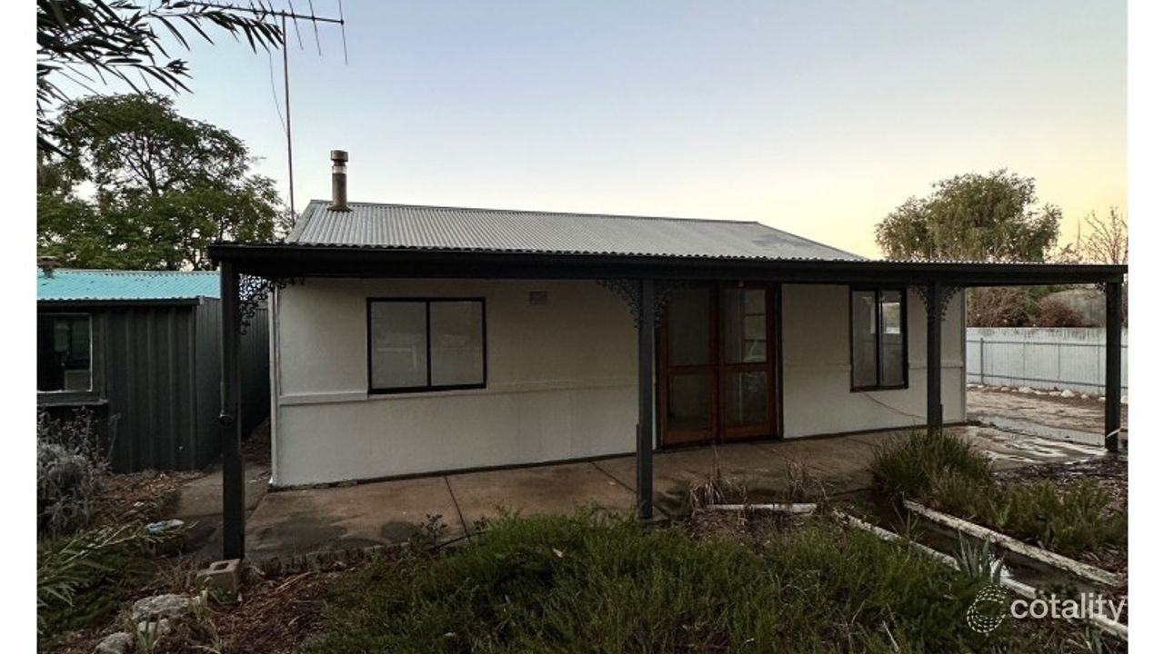 4-bedroom house at 3253 Dukes Highway, Coomandook, SA 5261, Coorong Council, South Australia