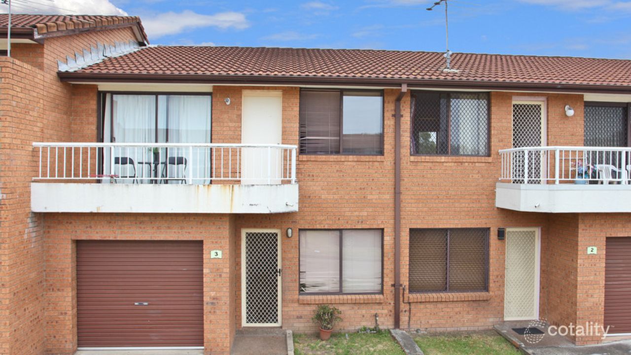 3-bedroom unit at 3/10 Bunting Street, Emerton, NSW 2770, Blacktown, New South Wales