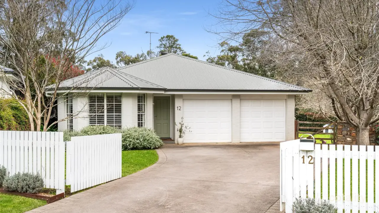 4-bedroom house at 12 Fernbrook Crescent, Mittagong, NSW 2575, Wingecarribee, New South Wales
