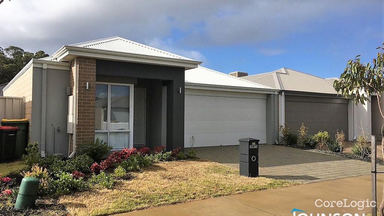 3-bedroom house at 42 Molonglo Crescent, Rockingham Council, Western Australia