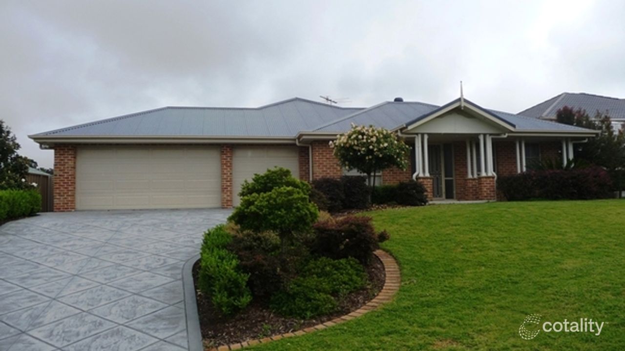 4-bedroom house at 5 Pinnacle Close, Bolwarra Heights, NSW 2320, Maitland Council, New South Wales