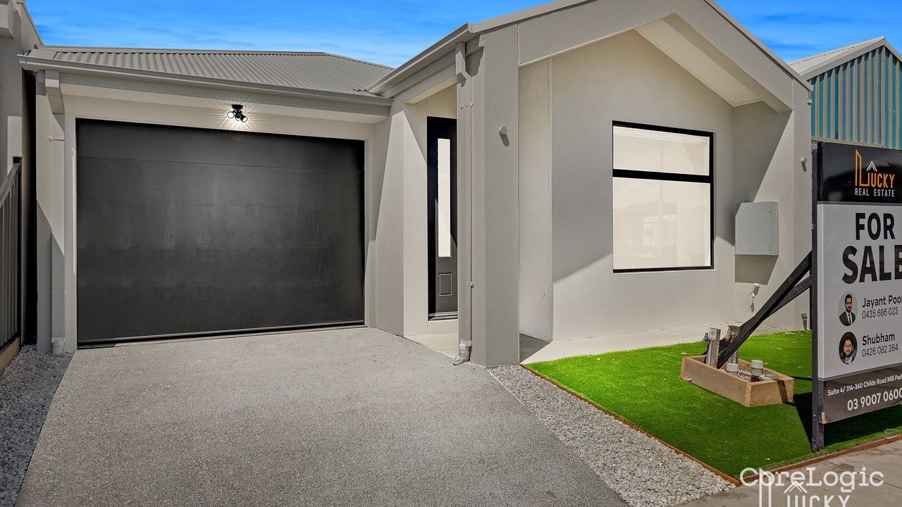 3-bedroom house at 8 Thyridia Street, Hume Council, Victoria