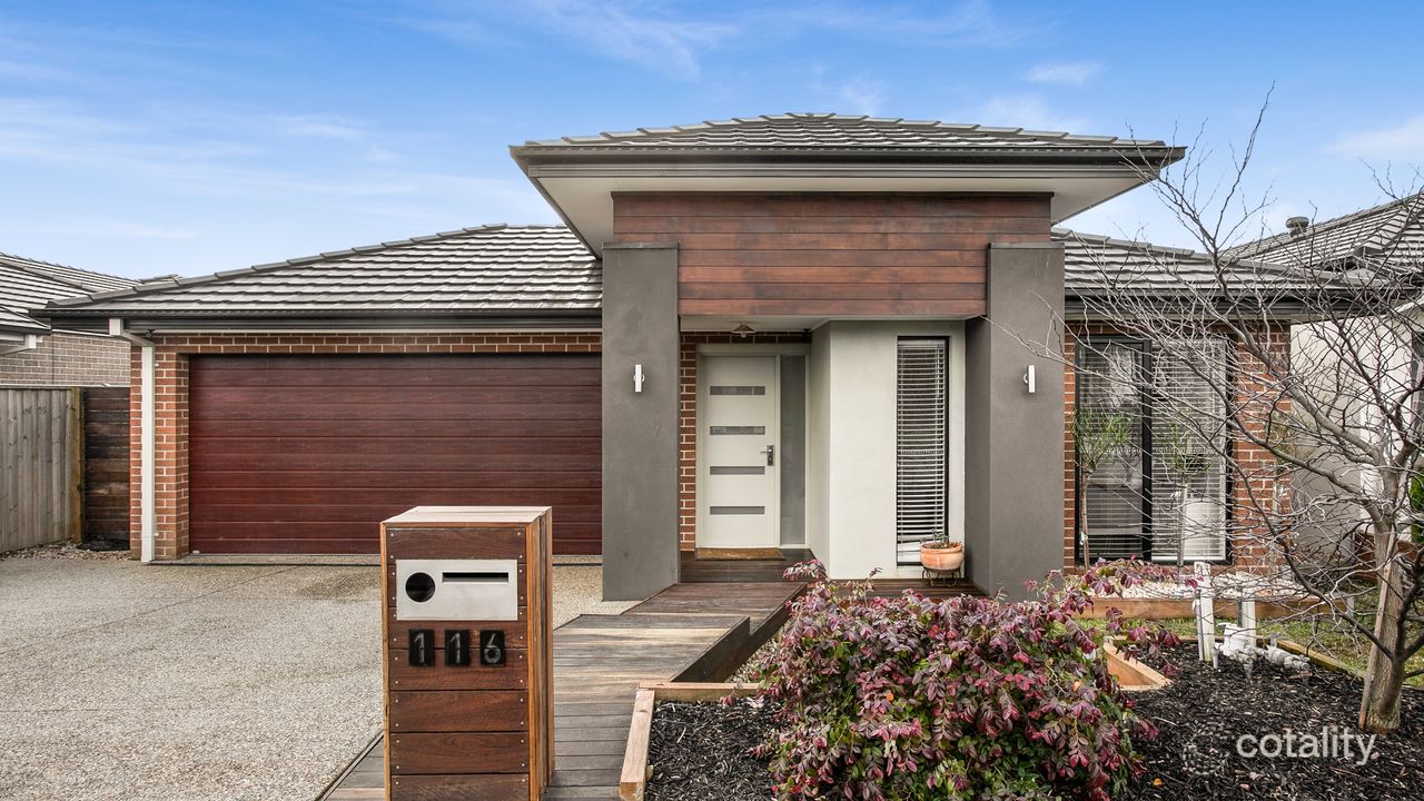 4-bedroom house at 116 Rossiter Retreat, Cranbourne North, VIC 3977, Casey Council, Victoria
