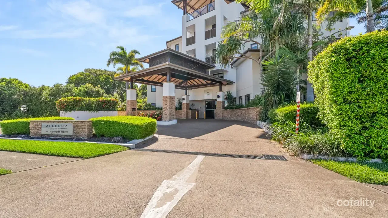 3-bedroom unit at 305/468 Esplanade, Torquay, QLD 4655, Fraser Coast, Queensland