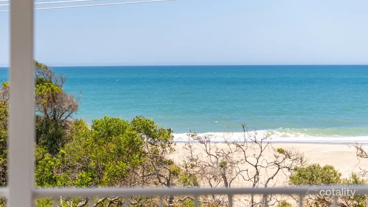 4-bedroom house at 17 Pacific Parade, Old Bar, NSW 2430, Mid-Coast, New South Wales