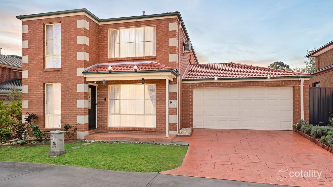 4-bedroom unit at 9/4 Leo Close, Wantirna South, VIC 3152, Knox, Victoria