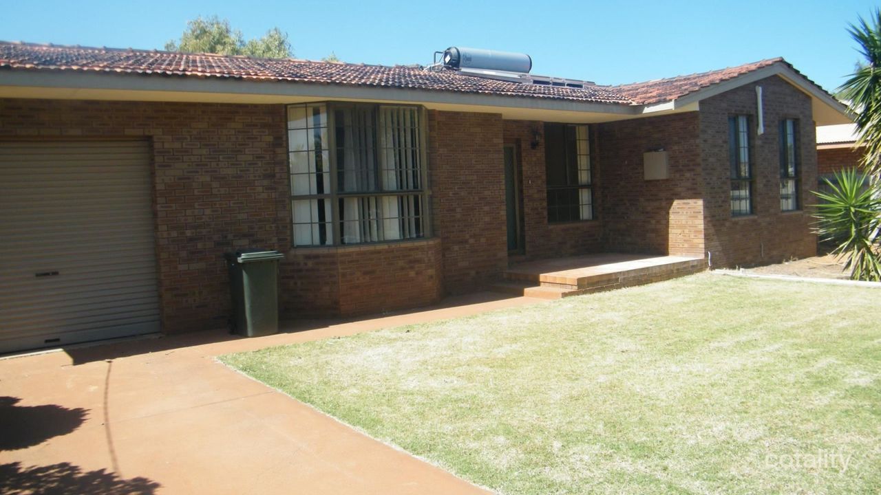 4-bedroom house at 7 Castrini Crescent, Brockman, WA 6701, Carnarvon Council, Western Australia