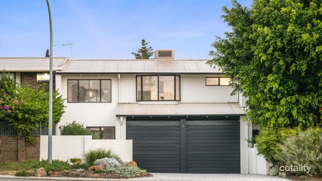 2-bedroom unit at 7 Burford Place, North Fremantle, WA 6159, Fremantle Council, Western Australia