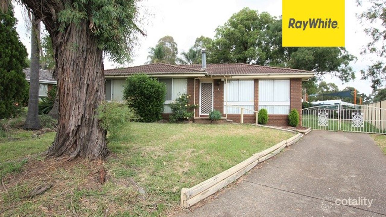 3-bedroom house at 6 Menus Place, Rosemeadow, NSW 2560, Campbelltown (Nsw), New South Wales