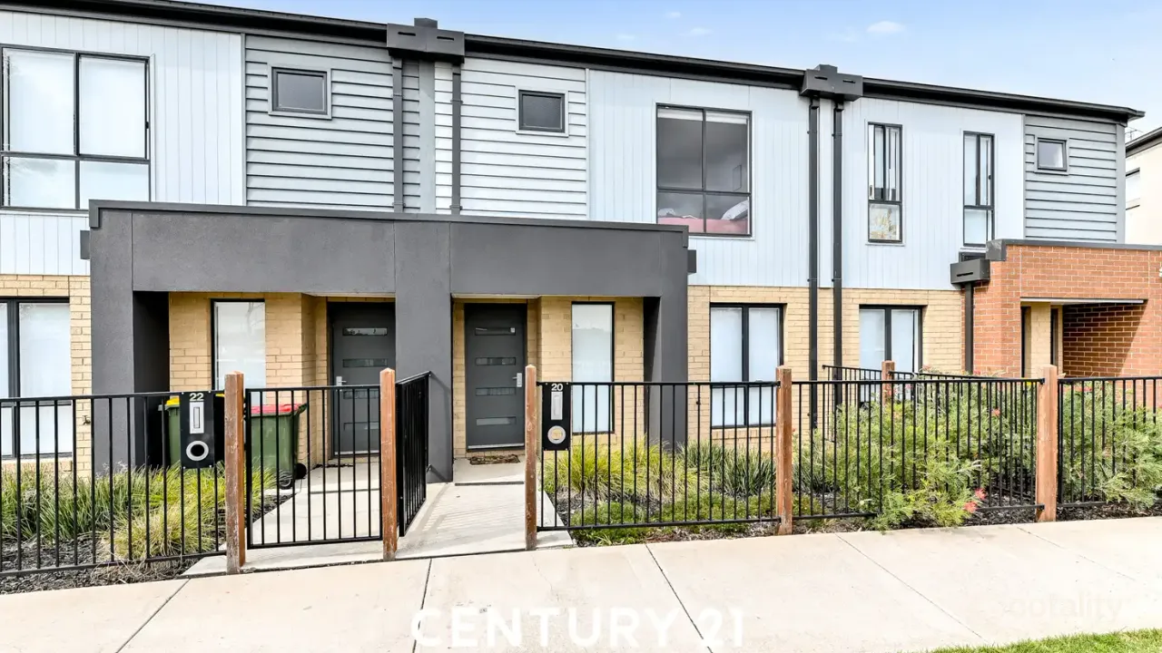 3-bedroom unit at 20 Paramount Boulevard, Wyndham Vale, VIC 3024, Wyndham Council, Victoria