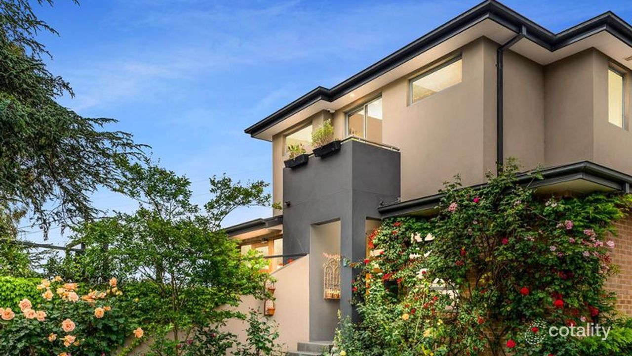 3-bedroom unit at 1/23 Ivanhoe Grove, Malvern East, VIC 3145, Stonnington, Victoria