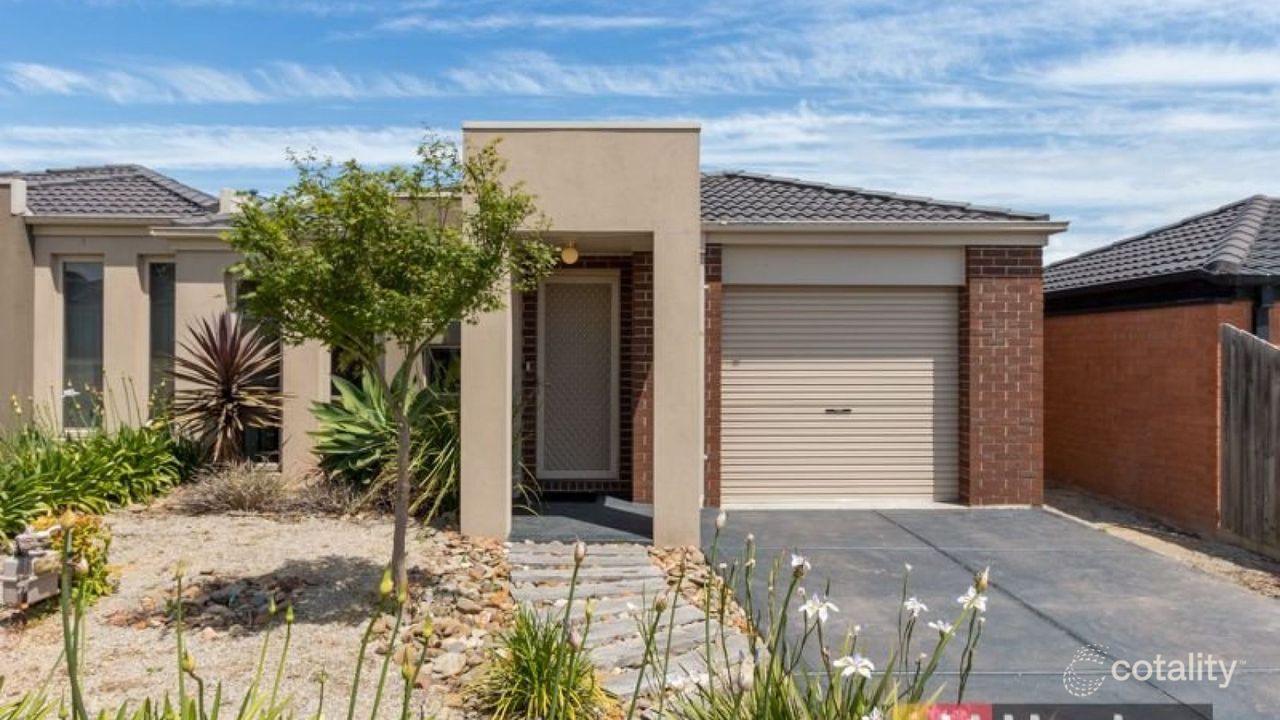 3-bedroom house at 18A Fleur Court, Narre Warren South, VIC 3805, Casey Council, Victoria