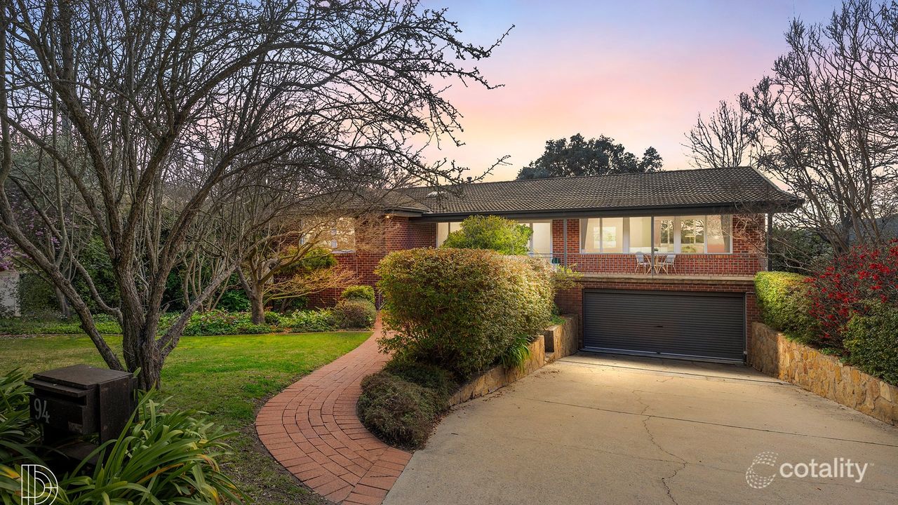 5-bedroom house at 94 Hawkesbury Crescent, Farrer, ACT 2607, Unincorporated Act, Australian Capital Territory