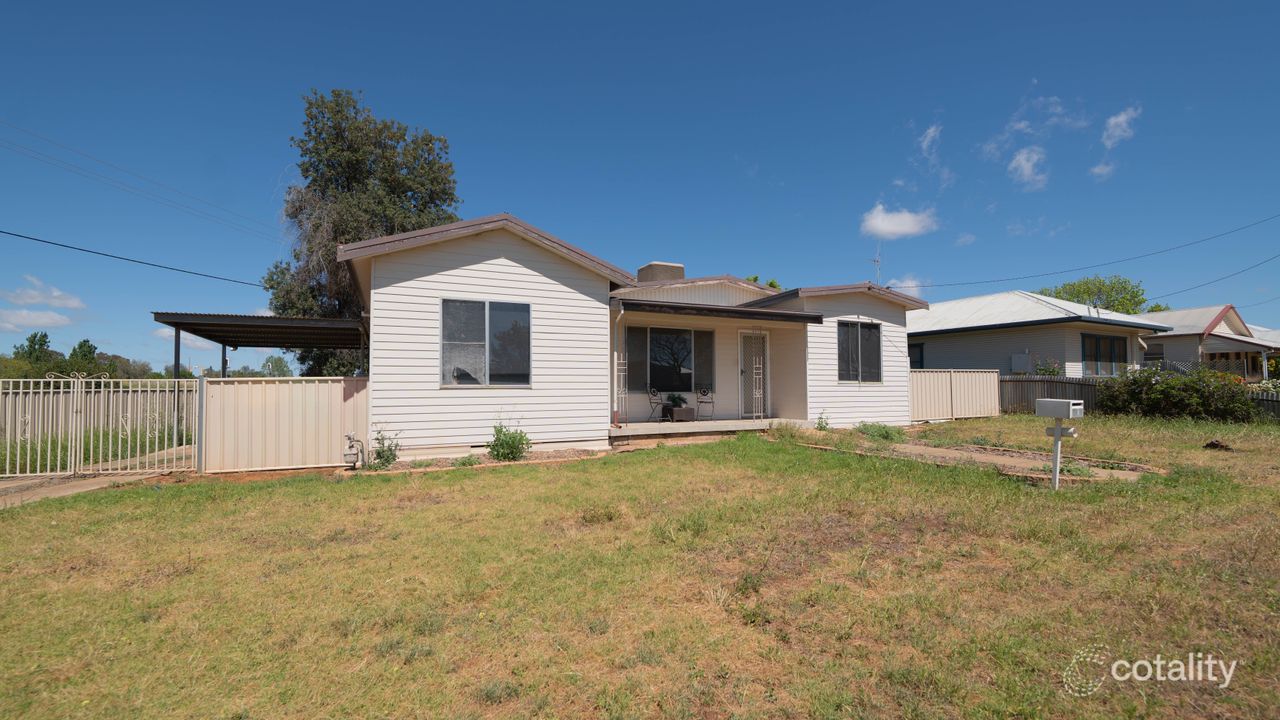 3-bedroom house at 1 Macarthur Street, Parkes, NSW 2870, Parkes, New South Wales