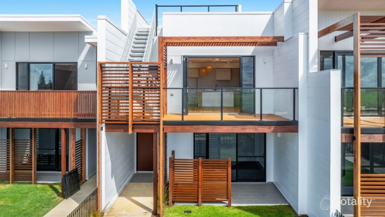 3-bedroom unit at 32 Aureus Boulevard, Skennars Head, NSW 2478, Ballina Council, New South Wales