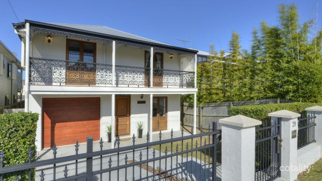 4-bedroom house at 39 Brisbane Avenue, Camp Hill, QLD 4152, Brisbane, Queensland