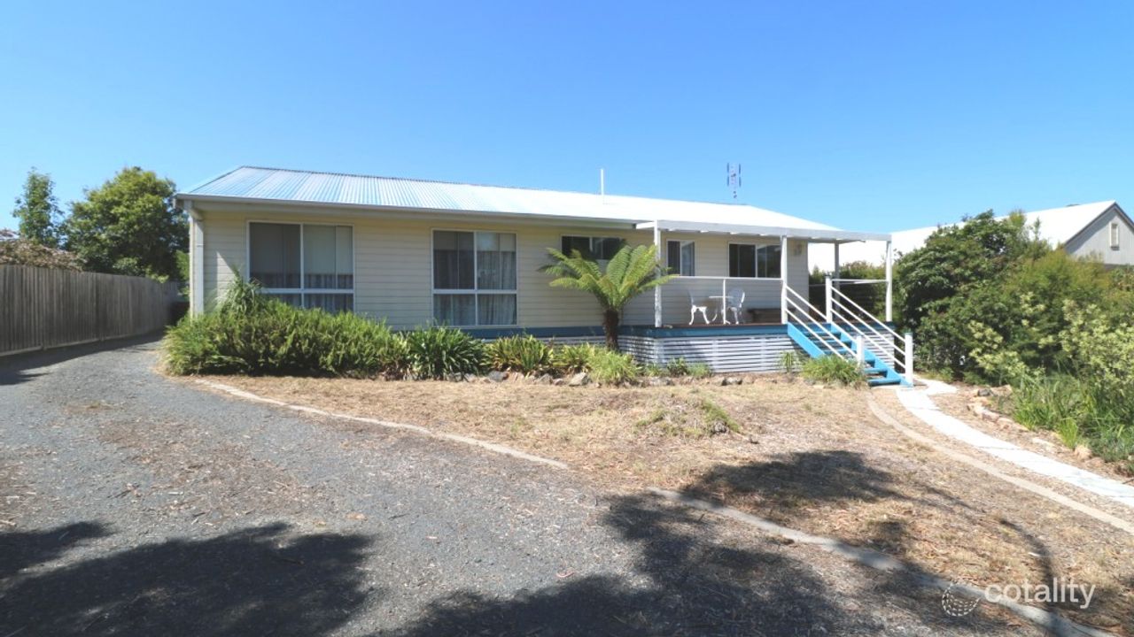 3-bedroom house at 11 Saleni Drive, Marlo, VIC 3888, East Gippsland Council, Victoria