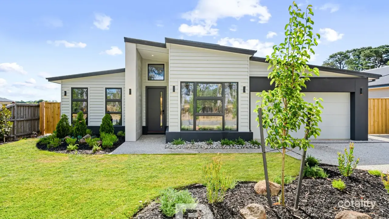 4-bedroom house at 65D Old Lancefield Road, Woodend, VIC 3442, Macedon Ranges Council, Victoria