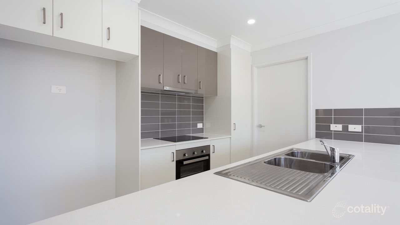 3-bedroom unit at 1/29 Goldfinch Street, Redbank Plains, QLD 4301, Ipswich Council, Queensland