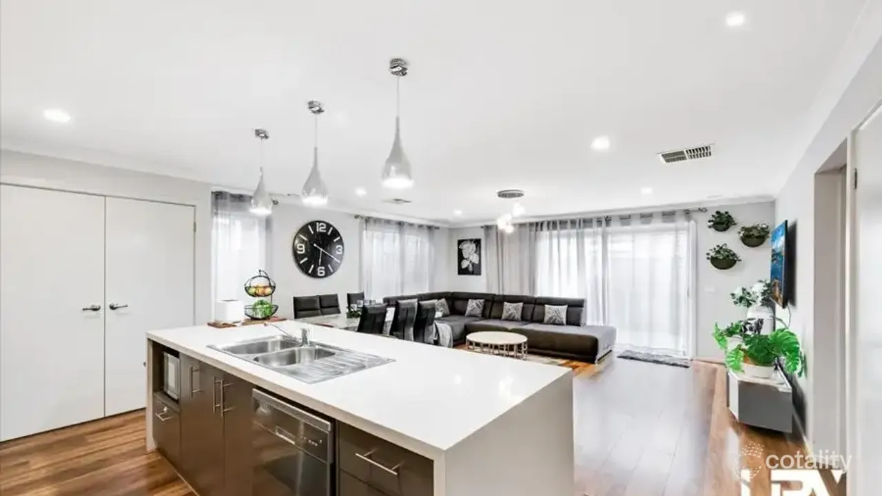 3-bedroom house at 16 Nebula Crescent, Mickleham, VIC 3064, Hume Council, Victoria