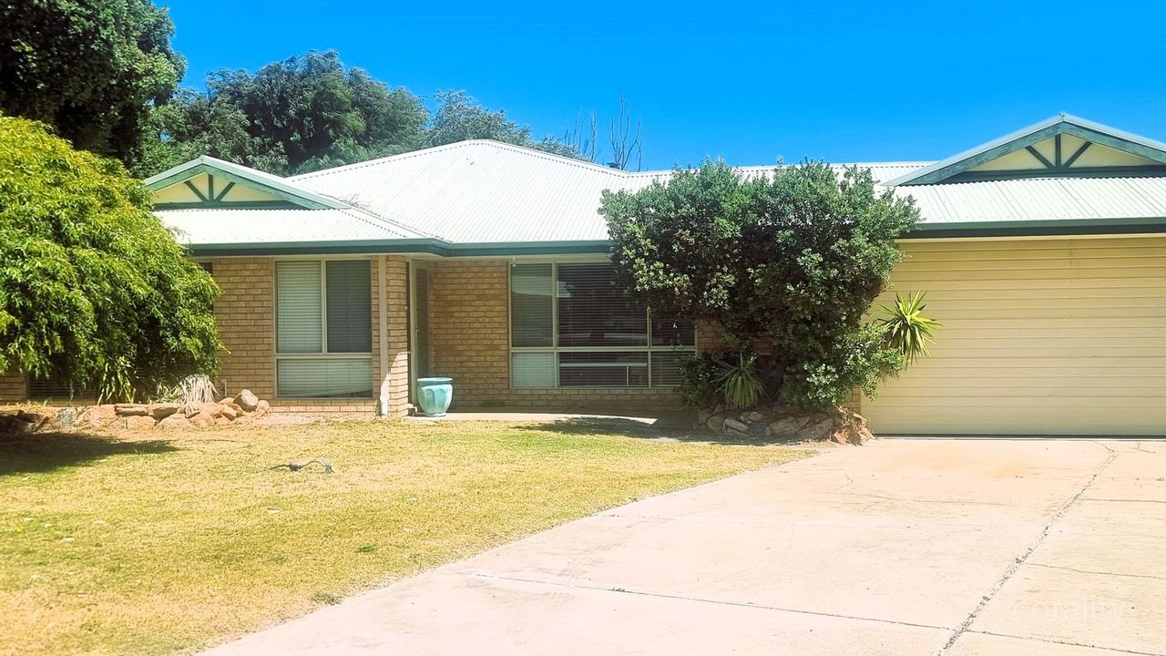 4-bedroom house at 16 Salvaire Crescent, Lancelin, WA 6044, Gingin Council, Western Australia
