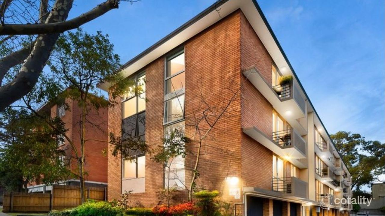2-bedroom unit at 3/22 Rockley Road, South Yarra, VIC 3141, Stonnington, Victoria
