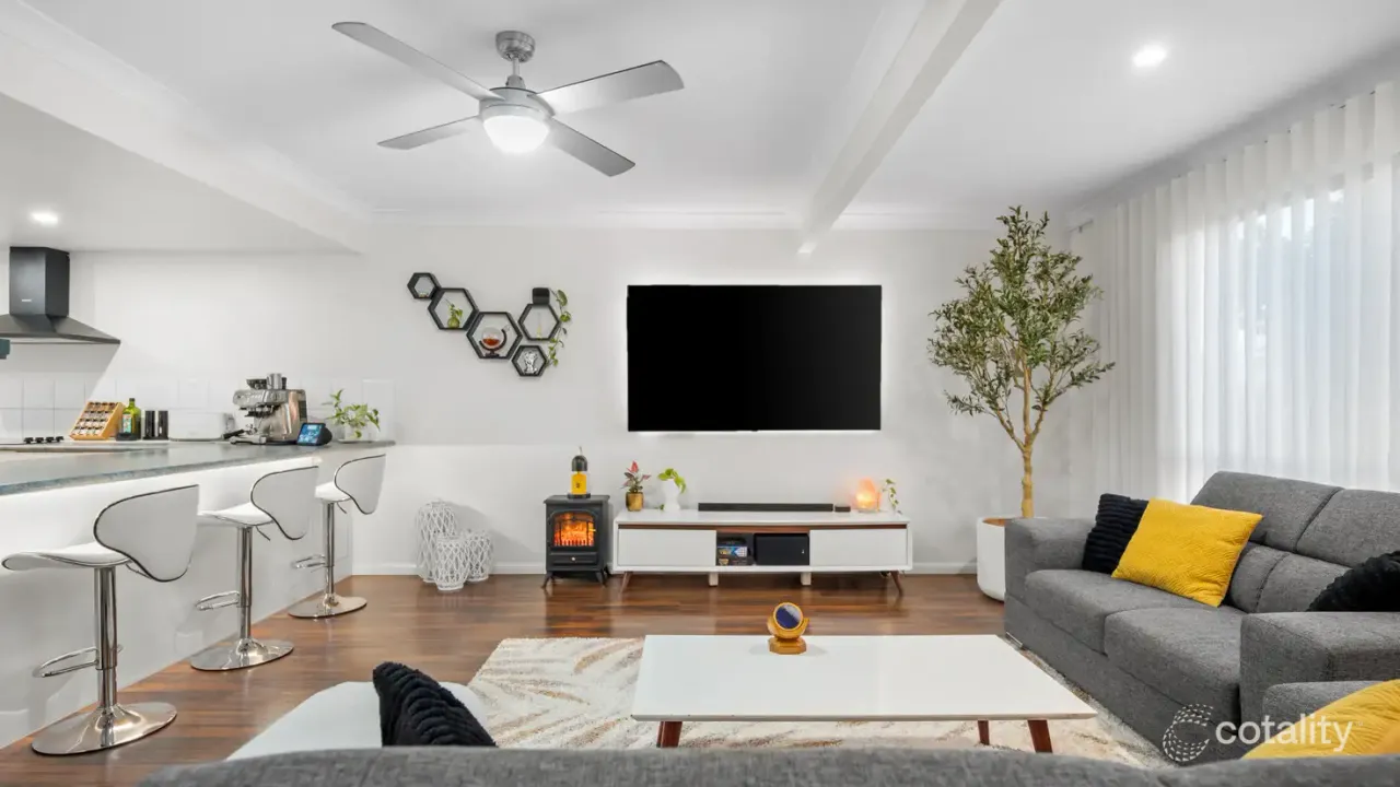 3-bedroom unit at 3004/6 Crestridge Crescent, Oxenford, QLD 4210, Gold Coast, Queensland