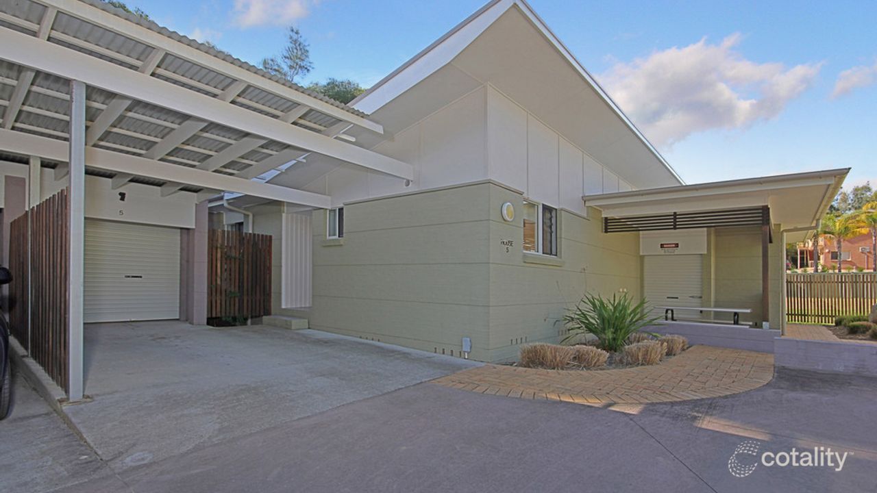 2-bedroom unit at 5/31 Ocean Street, Mollymook, NSW 2539, Shoalhaven Council, New South Wales
