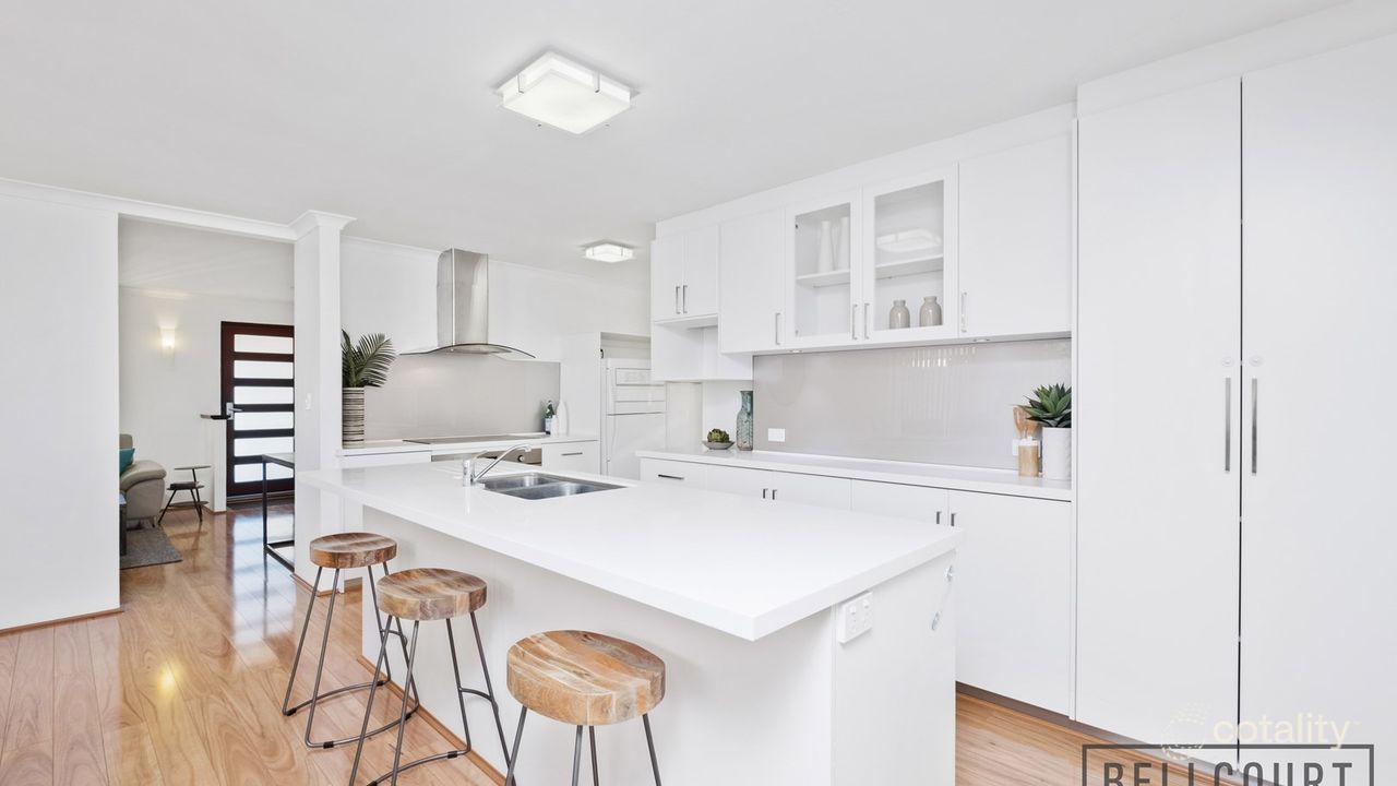4-bedroom house at 6 Salem Place, Rivervale, WA 6103, Belmont, Western Australia