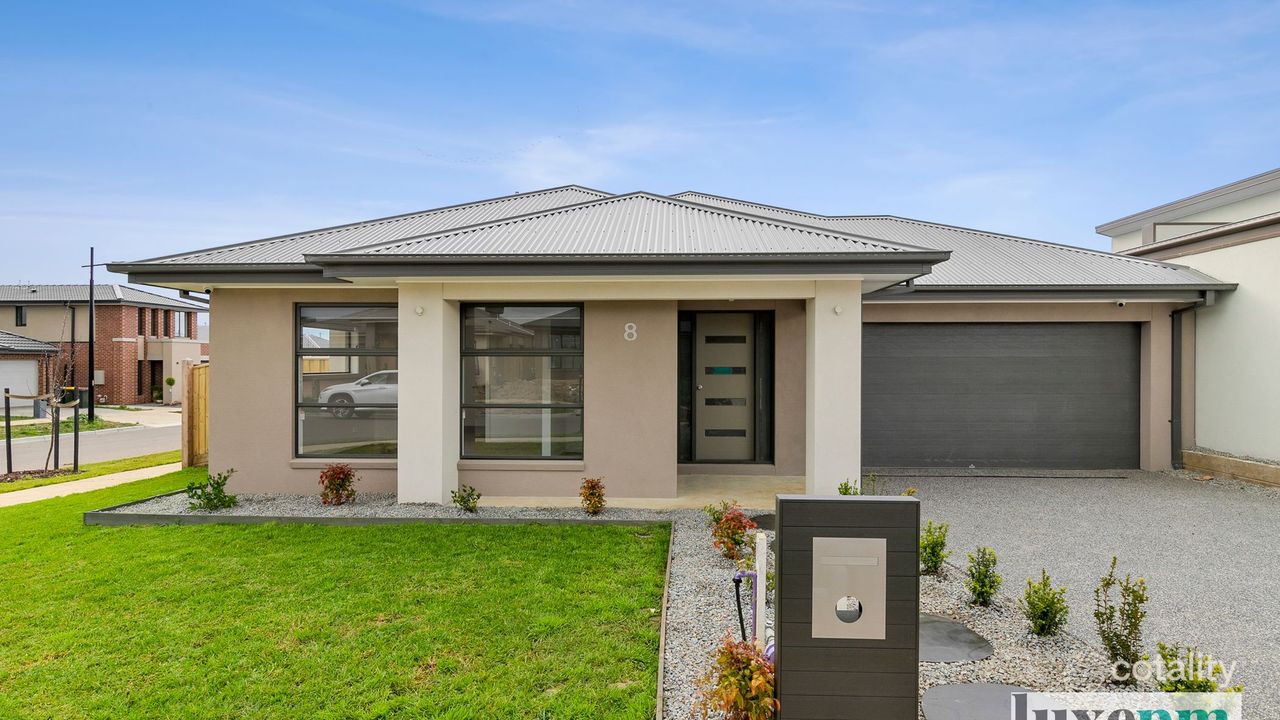 4-bedroom house at 8 Sevenhill Drive, Mount Duneed, VIC 3217, Greater Geelong, Victoria