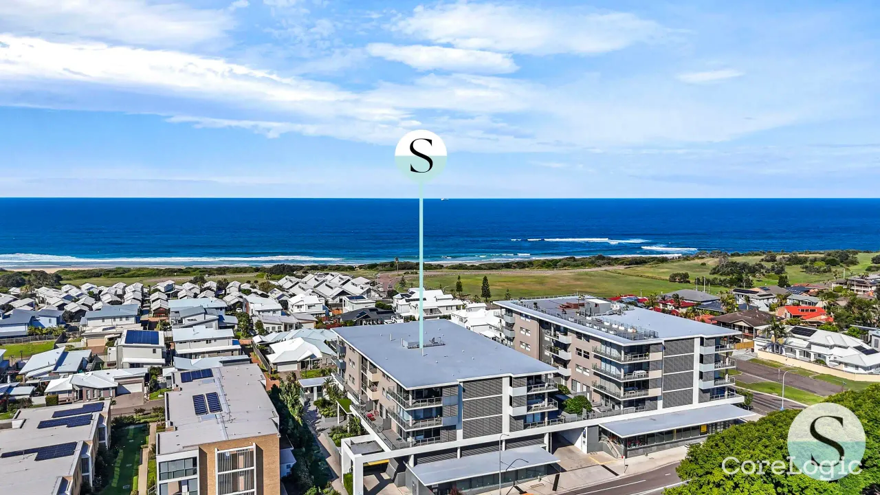 4-bedroom unit at 311/55E Caves Beach Road, Lake Macquarie Council, New South Wales