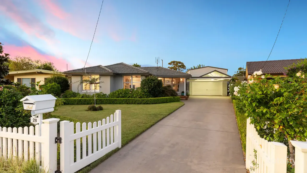 3-bedroom house at 28 Robin Crescent, Woy Woy, NSW 2256, Central Coast Council, New South Wales