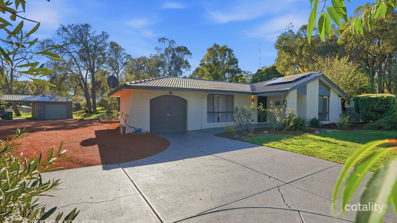 4-bedroom house at 10 Lyons Road, Waroona, WA 6215, Waroona, Western Australia