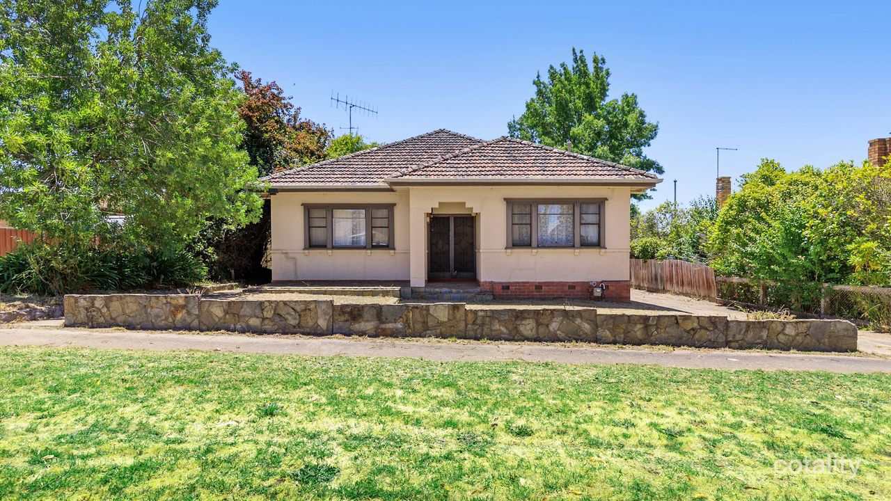 4-bedroom house at 15 Mcgibbony Street, Ararat, VIC 3377, Ararat, Victoria