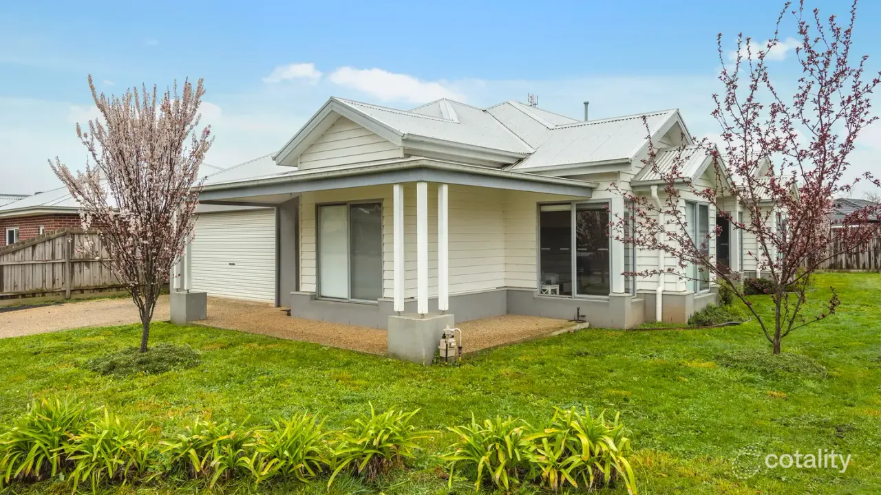 3-bedroom house at 1 Mary Court, Lancefield, VIC 3435, Macedon Ranges Council, Victoria