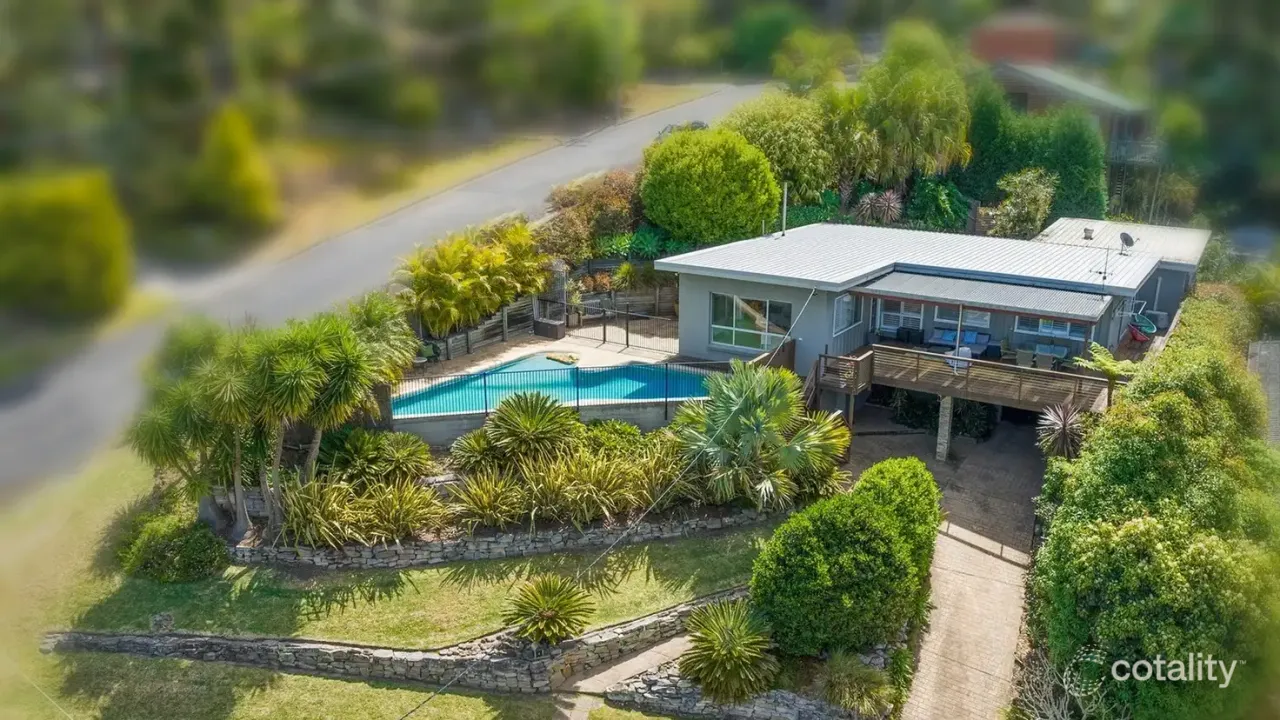 5-bedroom house at 1 Wonga Avenue, East Gosford, NSW 2250, Central Coast (Nsw), New South Wales