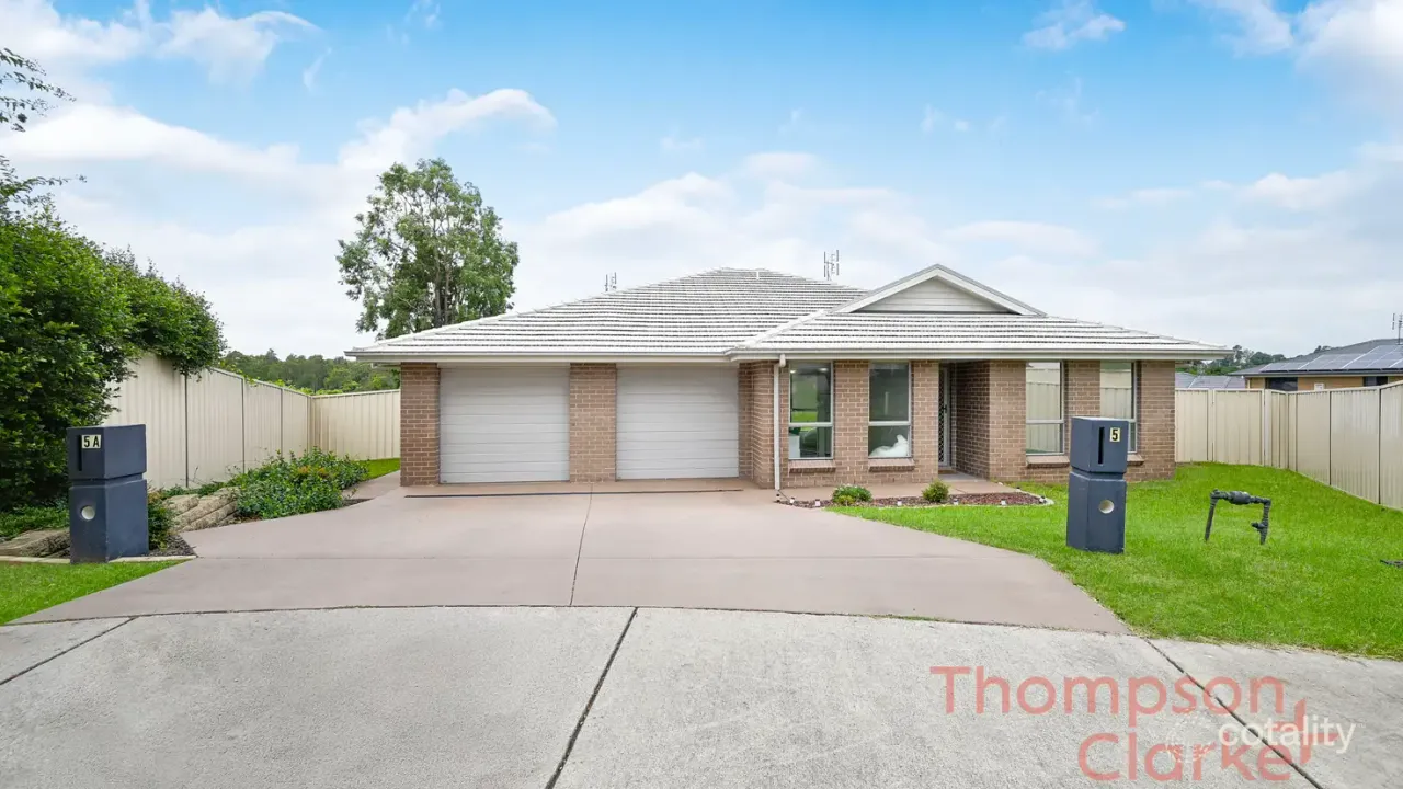 5-bedroom house at 5 Oscar Close, Raworth, NSW 2321, Maitland Council, New South Wales