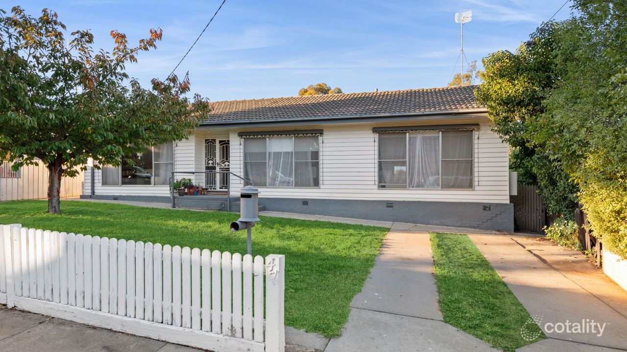 3-bedroom house at 47 Moray Crescent, North Bendigo, VIC 3550, Greater Bendigo Council, Victoria