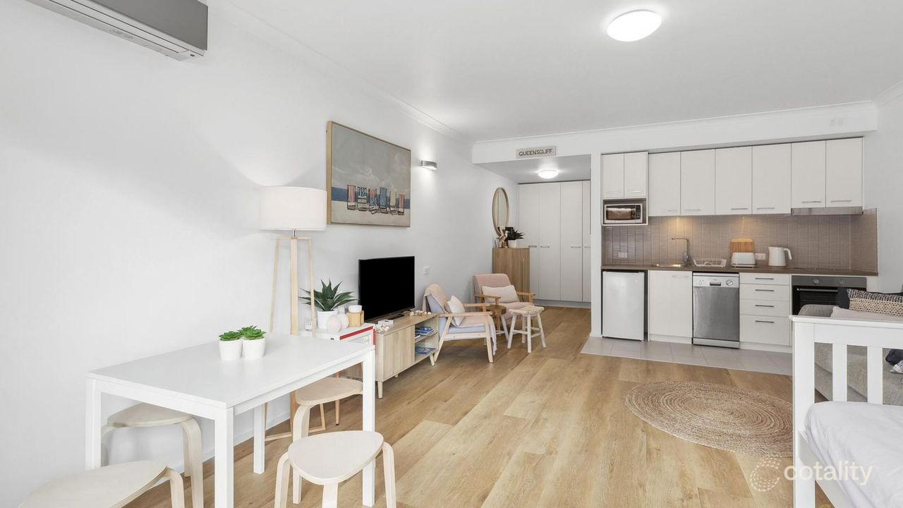 1-bedroom unit at 9/32 Hesse Street, Queenscliff, VIC 3225, Queenscliffe, Victoria