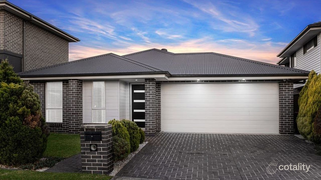 4-bedroom house at 18 Bowral Grove, Jordan Springs, NSW 2747, Penrith, New South Wales