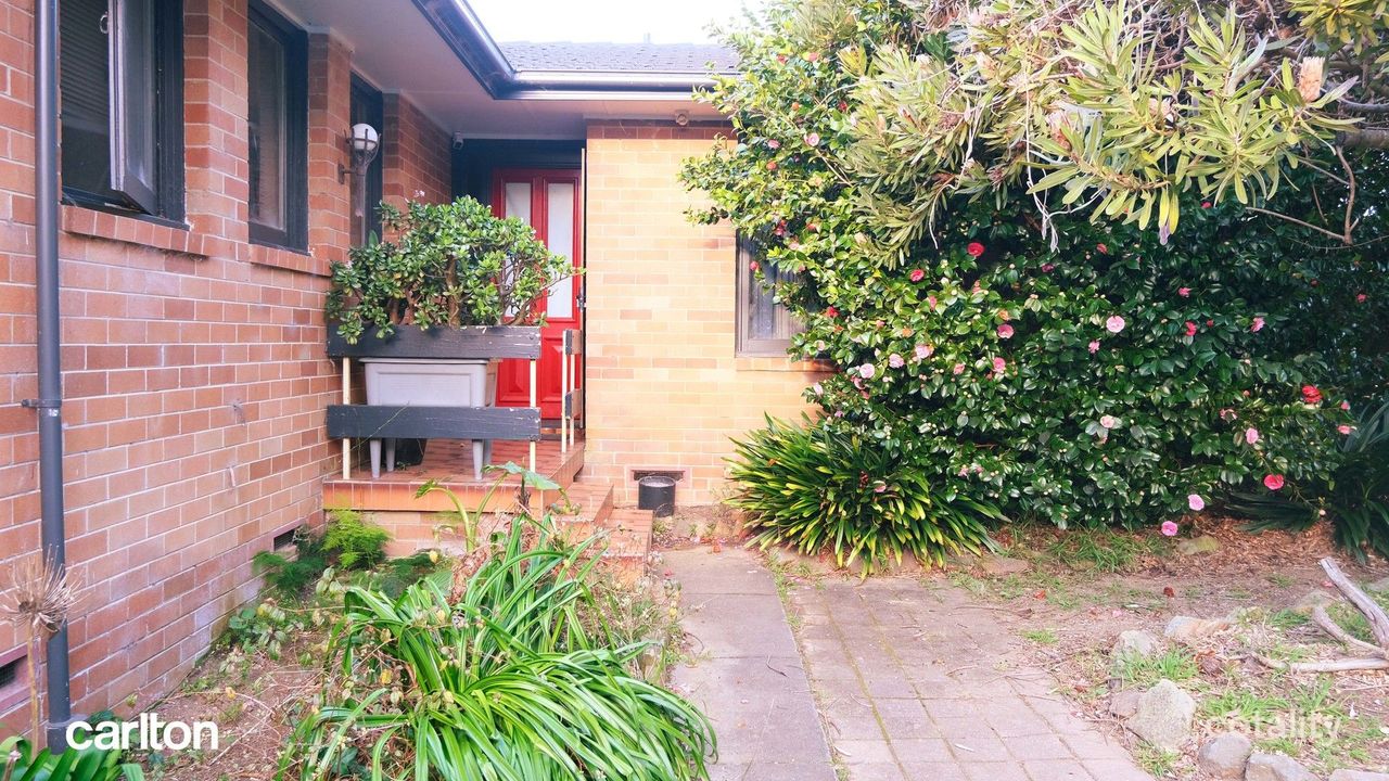 3-bedroom house at 90 Sunset Point Drive, Mittagong, NSW 2575, Wingecarribee, New South Wales