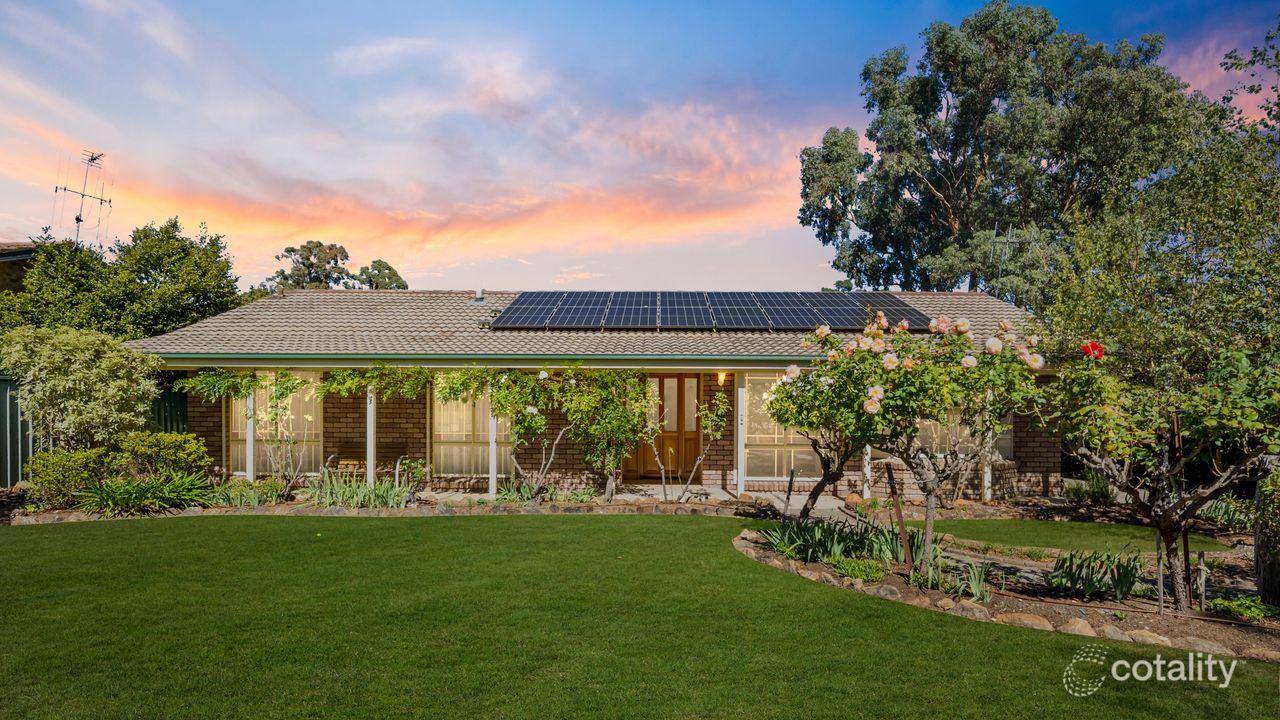 5-bedroom house at 4 Billson Place, Wanniassa, ACT 2903, Unincorporated Act, Australian Capital Territory