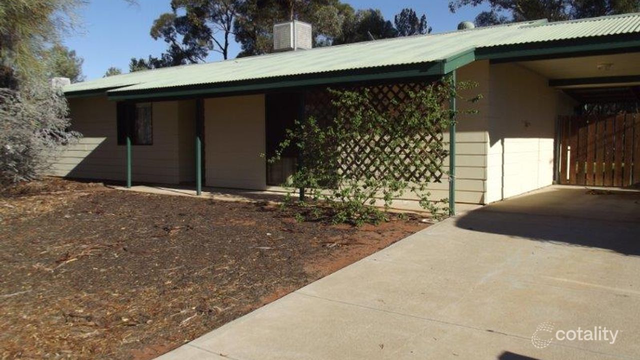 3-bedroom house at 49 Hermit Street, Roxby Downs, SA 5725, Roxby Downs, South Australia
