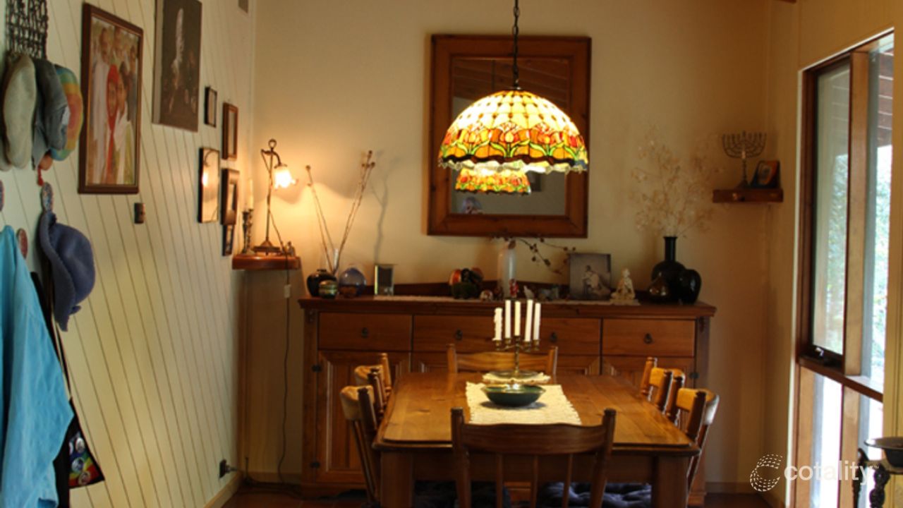 4-bedroom unit at 43 Rowes Road, Maldon, VIC 3463, Mount Alexander, Victoria