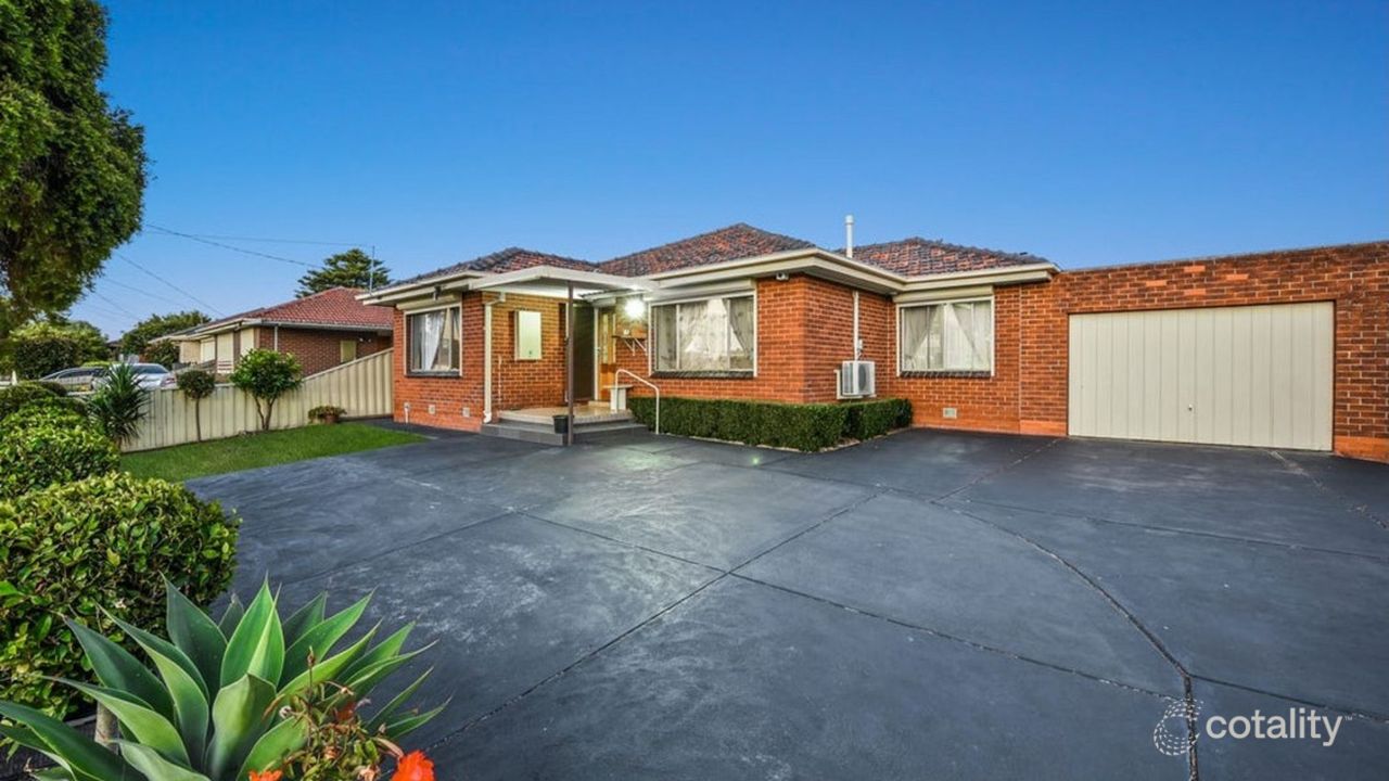3-bedroom house at 153 Bloomfield Road, Keysborough, VIC 3173, Greater Dandenong, Victoria