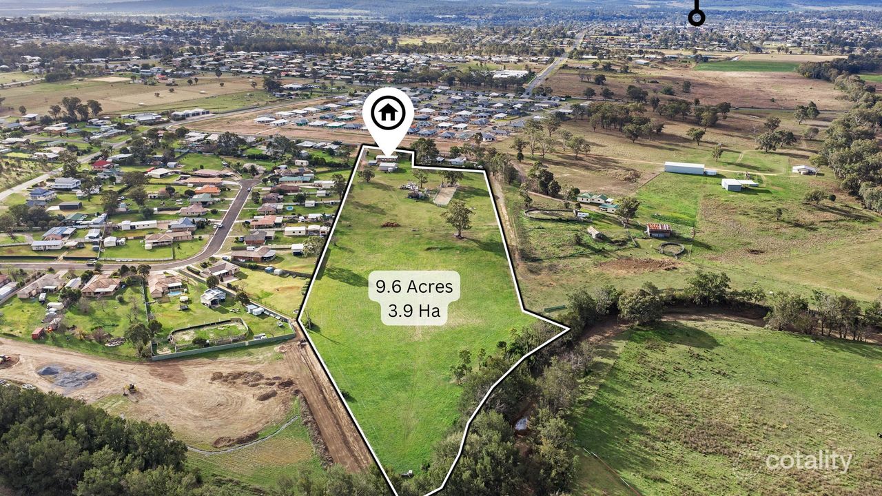 3-bedroom unit at 17 Gibson Road, Rosenthal Heights, QLD 4370, Southern Downs, Queensland