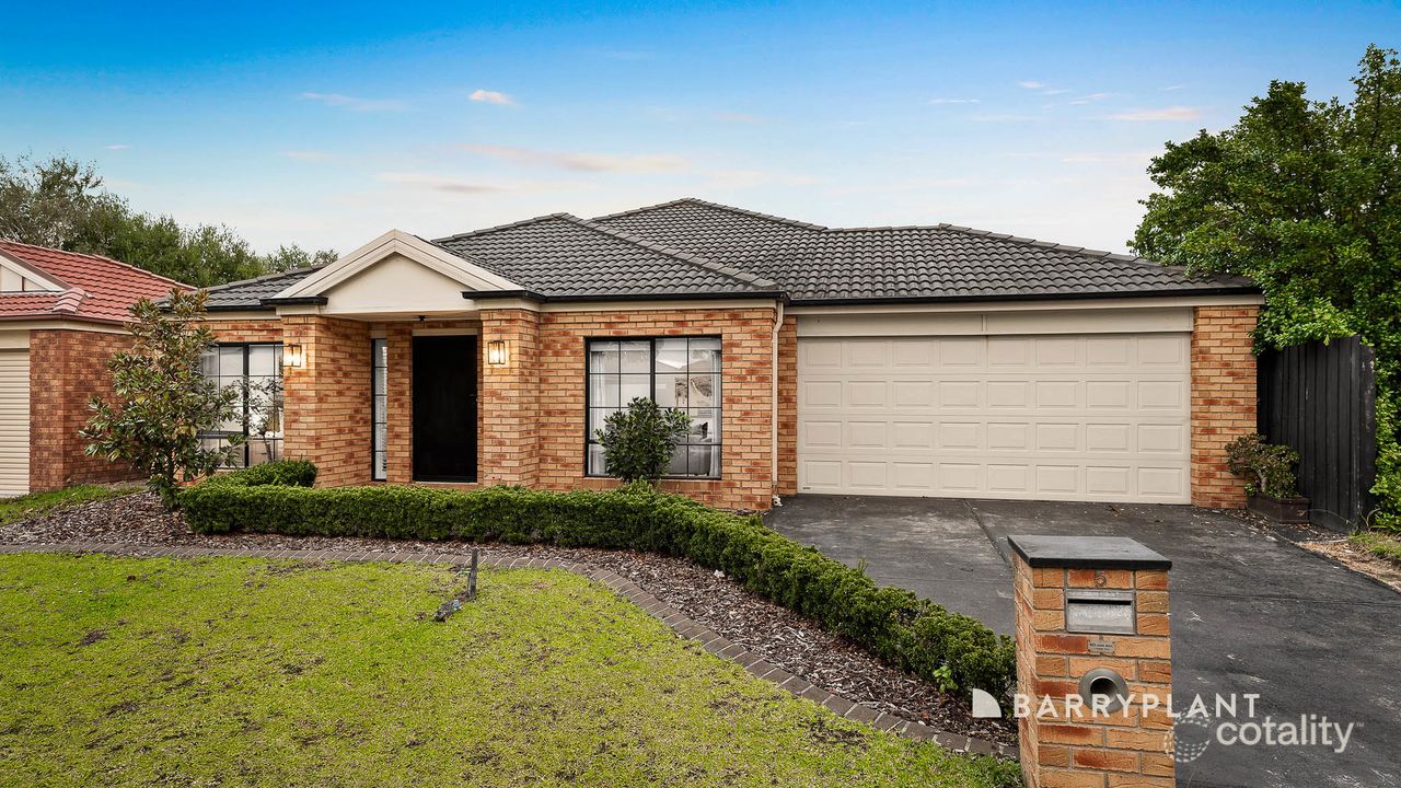 4-bedroom house at 5 Grevillea Place, Pakenham, VIC 3810, Cardinia, Victoria