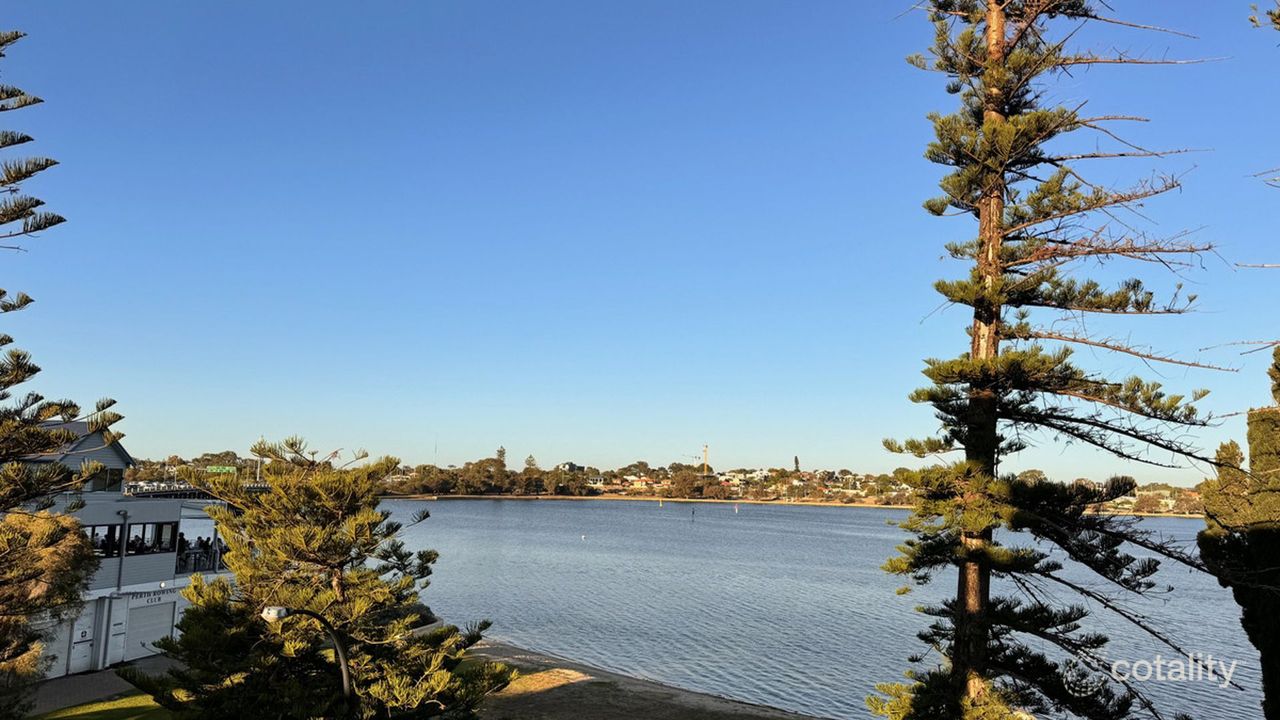4-bedroom unit at 3/9 the Esplanade, Mount Pleasant, WA 6153, Melville Council, Western Australia