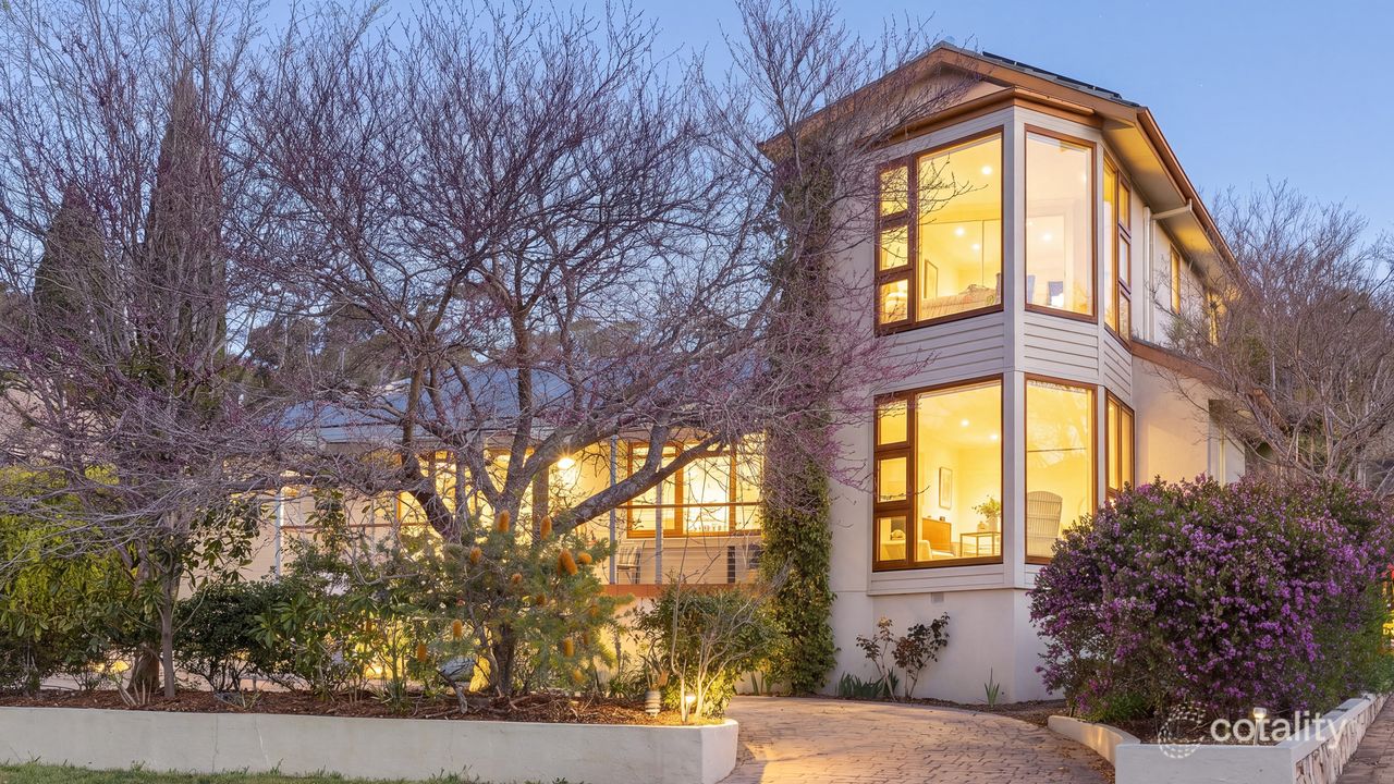 4-bedroom house at 21 Haines Street, Curtin, ACT 2605, Unincorporated Act, Australian Capital Territory